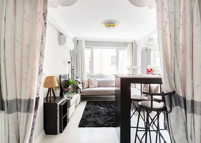 דירה Practical And Cozy Flat Near Taksim Istikal *